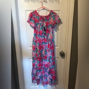 Vineyard Vines run for the roses dress